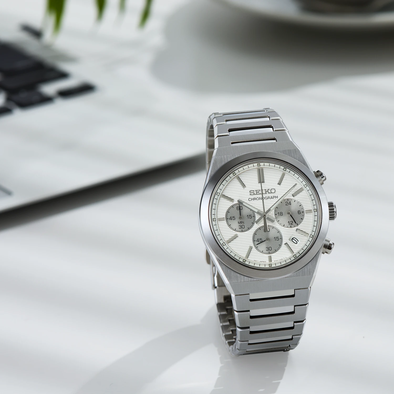 Seiko SSB451 6 Seiko SSB451 - Image 4